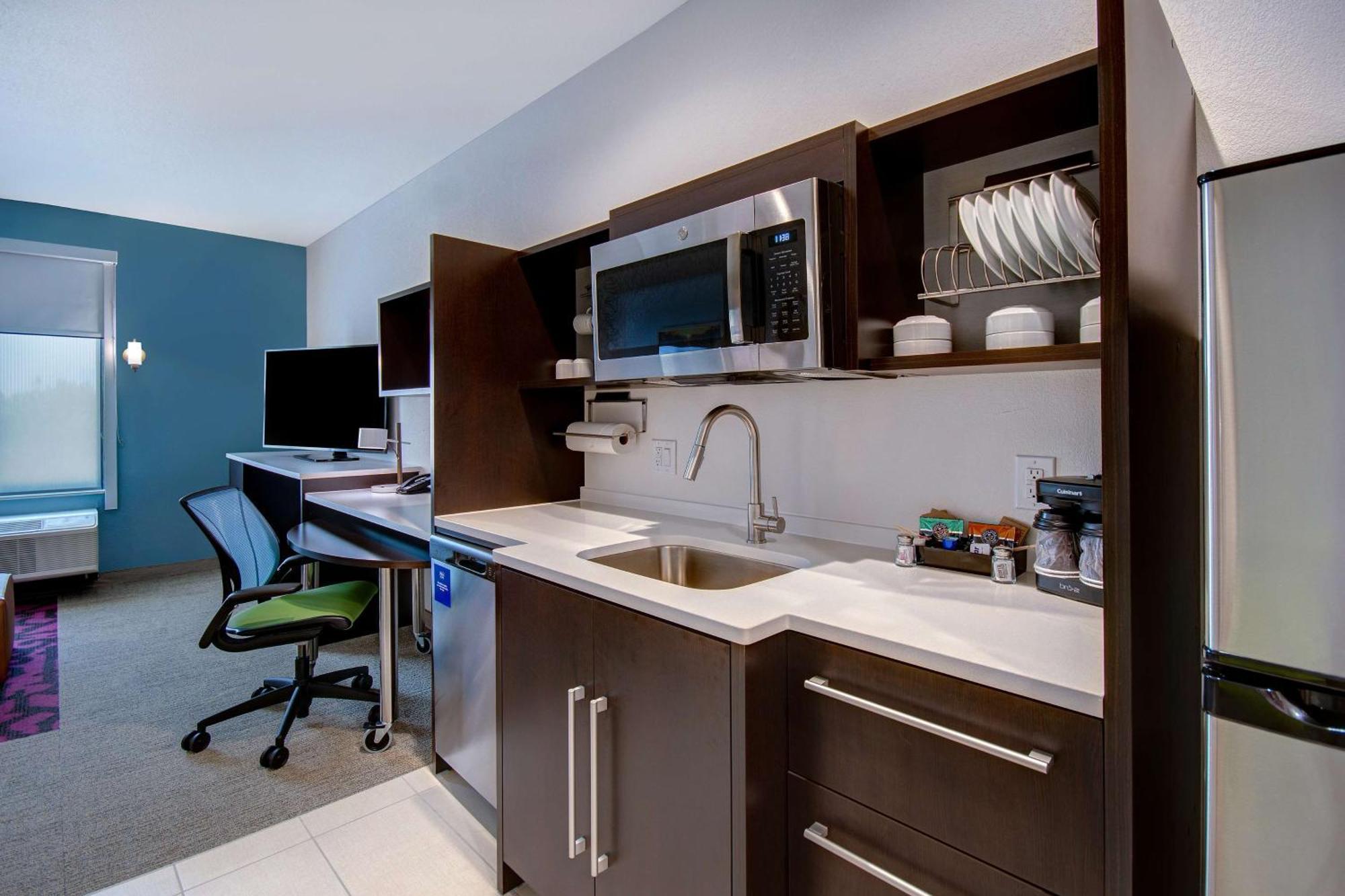 Home2 Suites By Hilton Burleson Exterior foto
